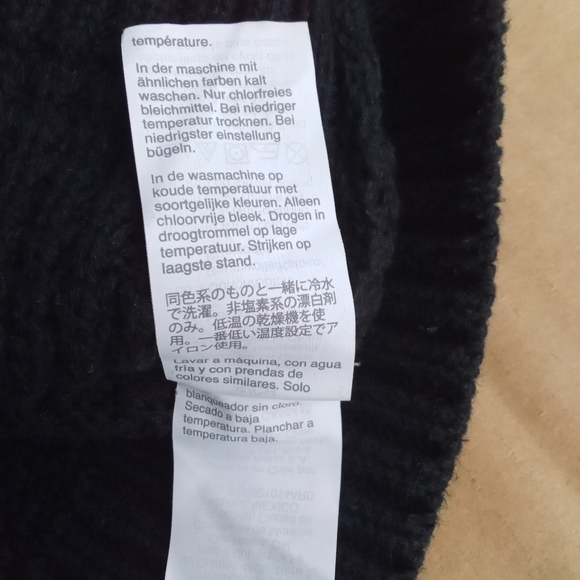 Women's J. Crew Ribbed Black V Neck Sweater Puff Sleeves Size Small - Picture 11 of 12